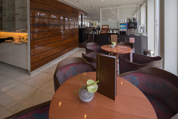 AmaWaterways VIOLA_coffee.jpg